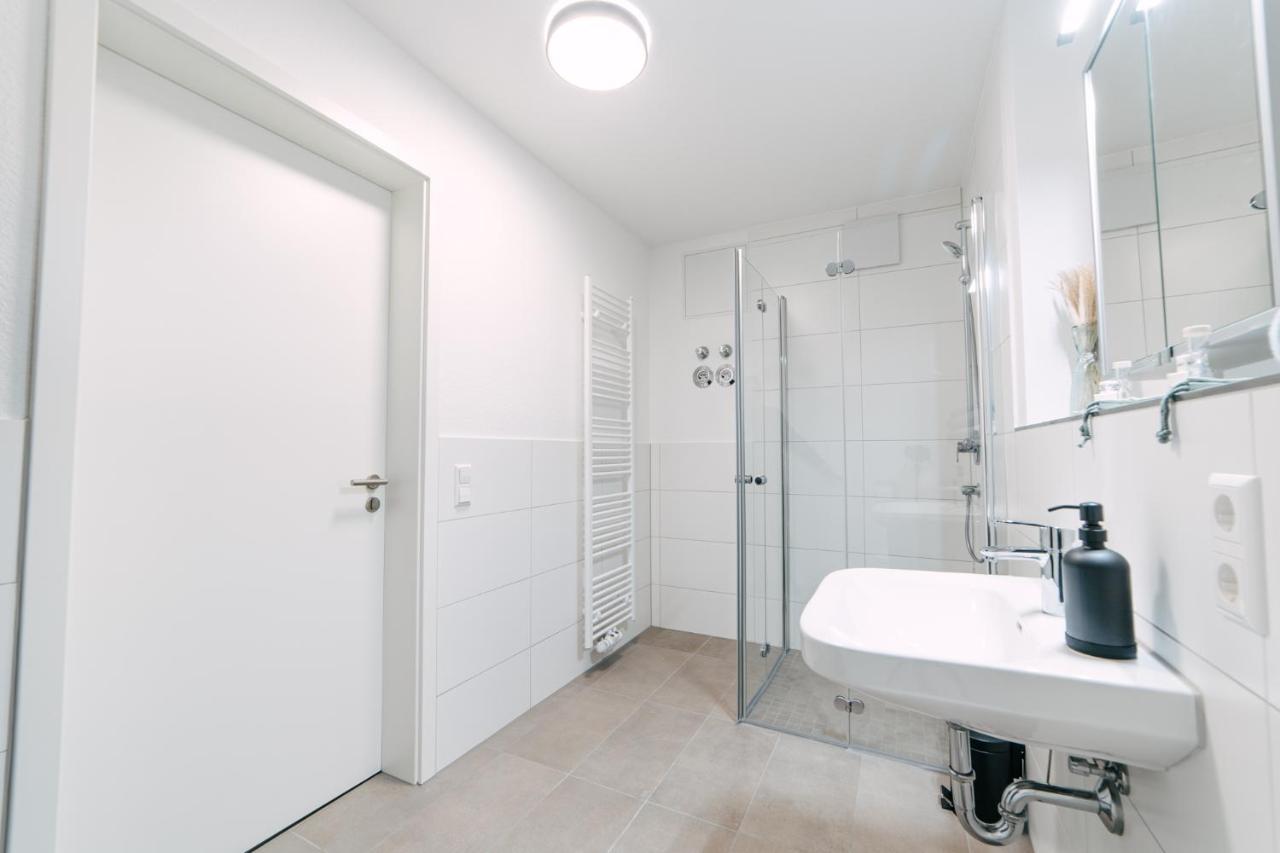 Zentrahome - Zentral Outlet Business Smarttv Balkon Metzingen  Exterior photo
