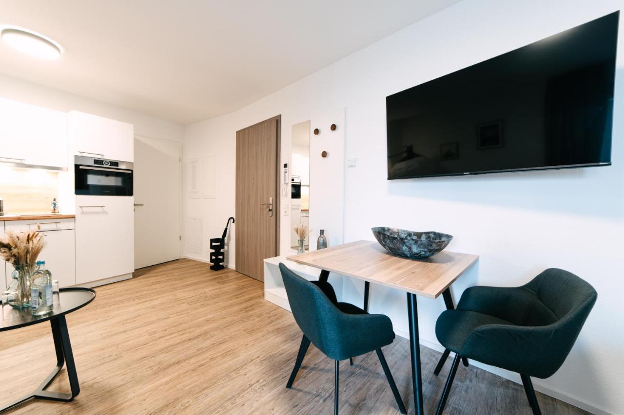 Zentrahome - Zentral Outlet Business Smarttv Balkon Metzingen  Exterior photo